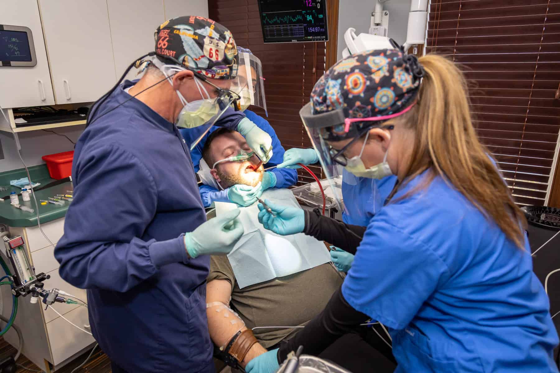 Joliet oral surgeon explains wisdom teeth removal
